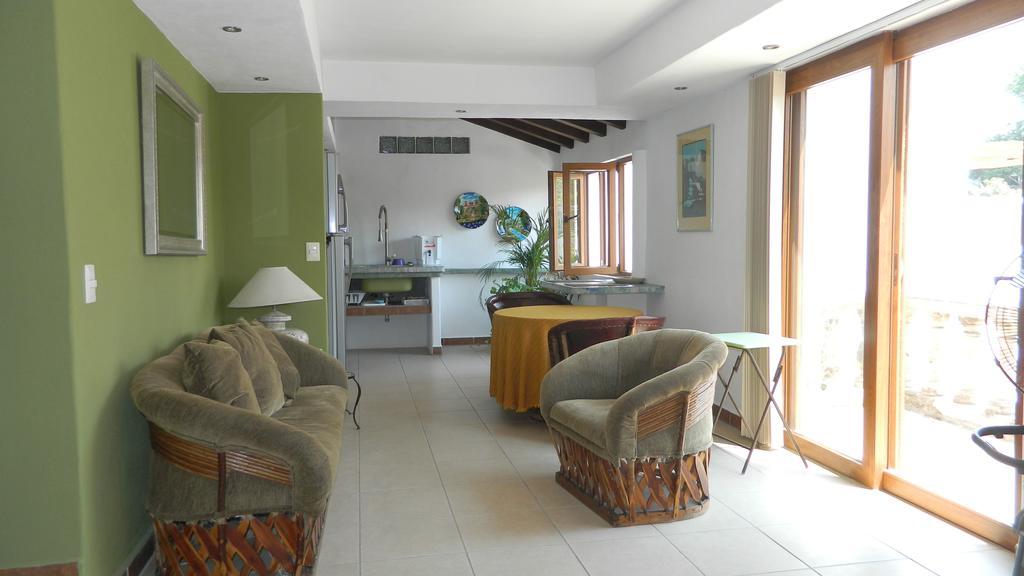 Hotel Condominium La Posada De บูเซเรียส ภายนอก รูปภาพ