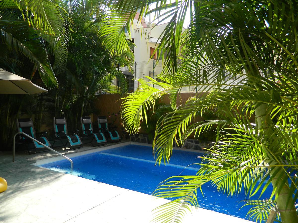 Hotel Condominium La Posada De บูเซเรียส ภายนอก รูปภาพ