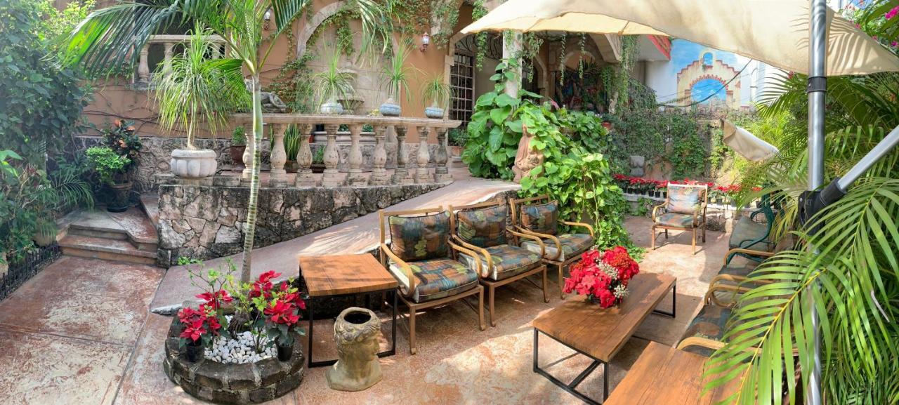 Hotel Condominium La Posada De บูเซเรียส ภายนอก รูปภาพ